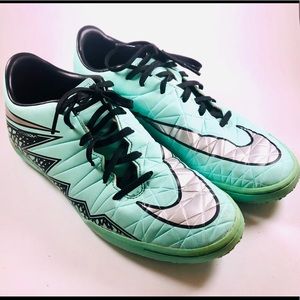 ⚽️Nike | HyperVenom Phelon II Indoor Soccer Shoe